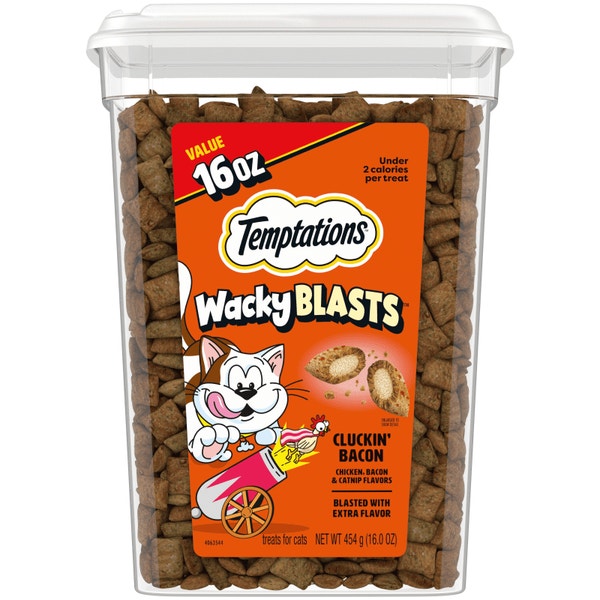 Temptations Wacky Blasts Cat Treats, Cluckin’ Bacon Flavor image 1